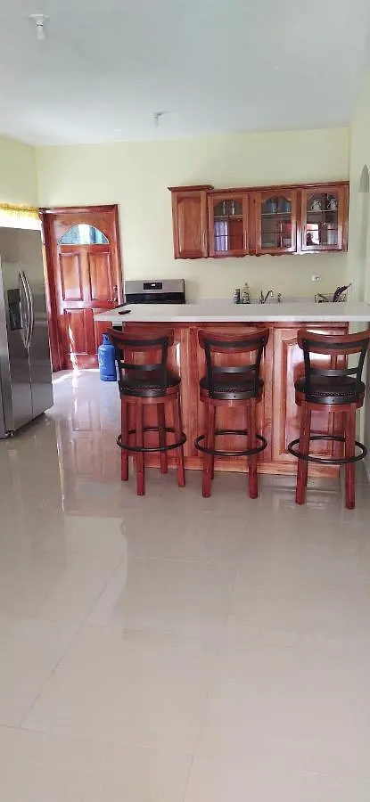 Royal Vybez Vacation Homes Spanish Town