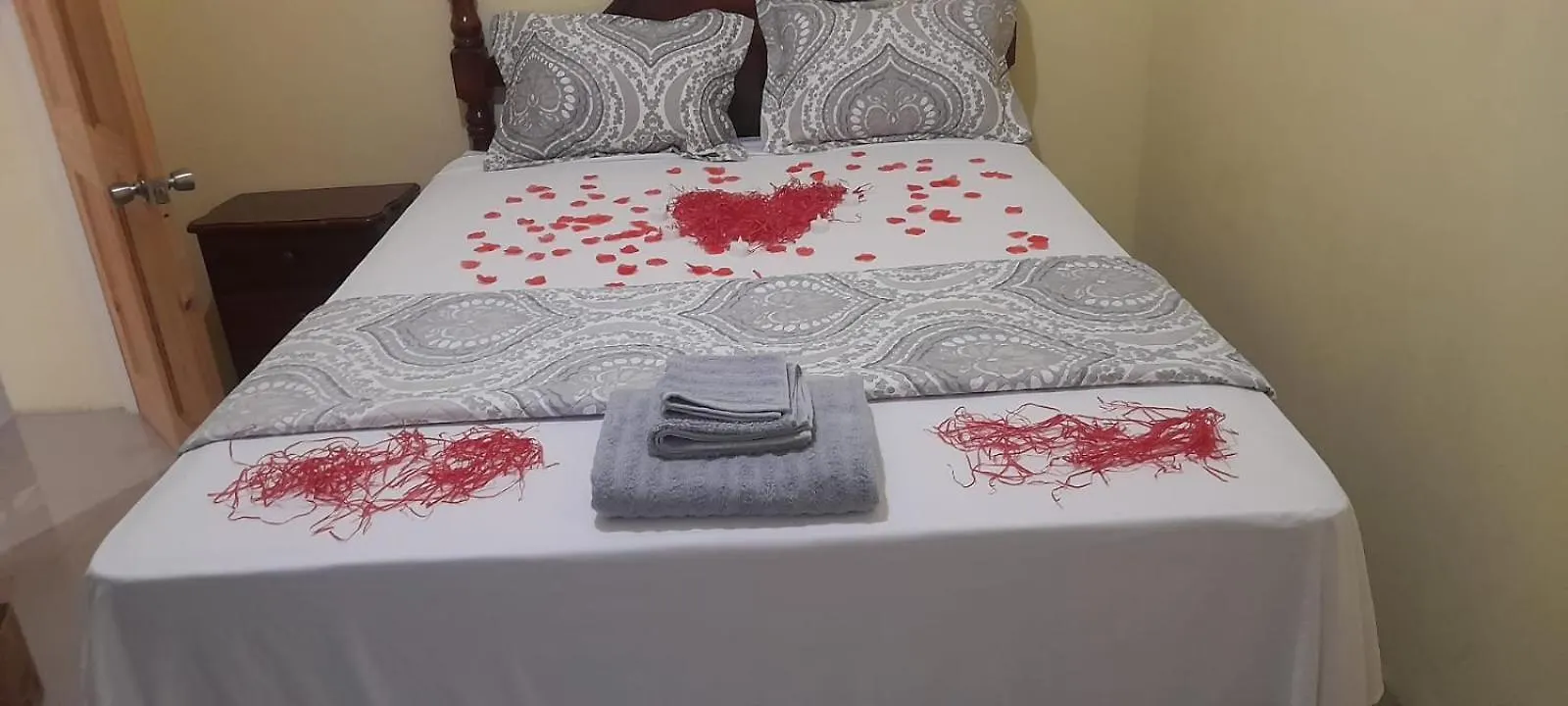 Apartman Royal Vybez Vacation Homes Spanish Town